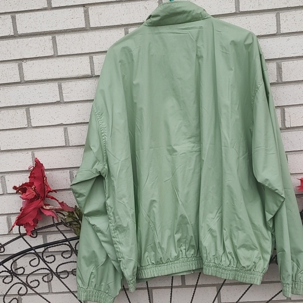 Green Jacket - Picture 9 of 11